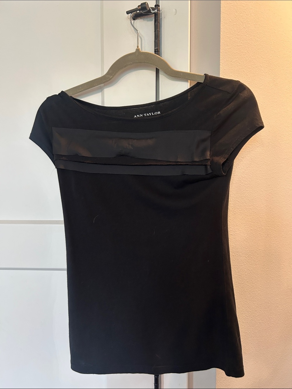Ann Taylor Black Boatneck Cap Sleeve Top with Ribbon Detail